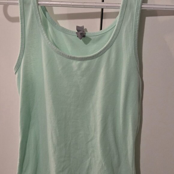 Tank top lot - Picture 7 of 15